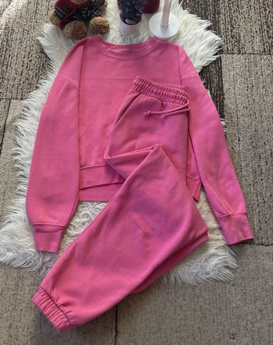 Zara спортивний костюм