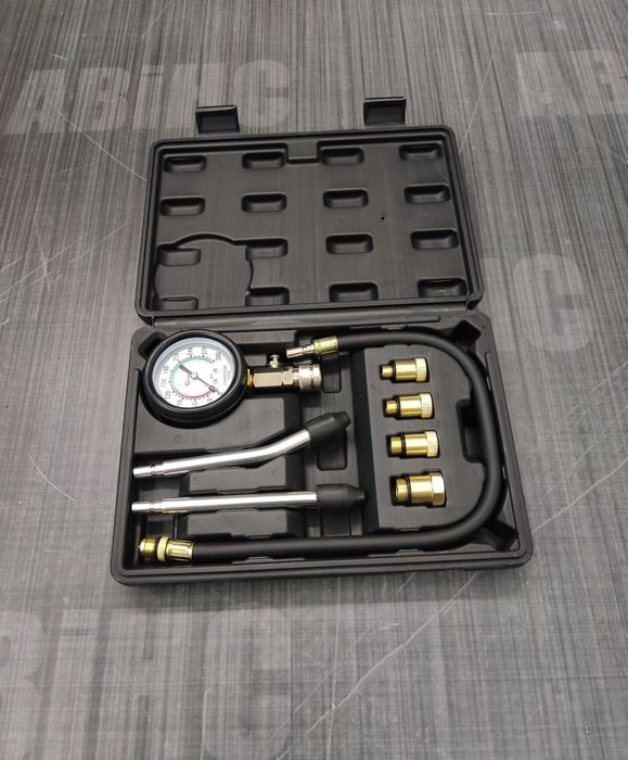 Універсальний компресометр бензиновий 0-20 барів GEKO G02502