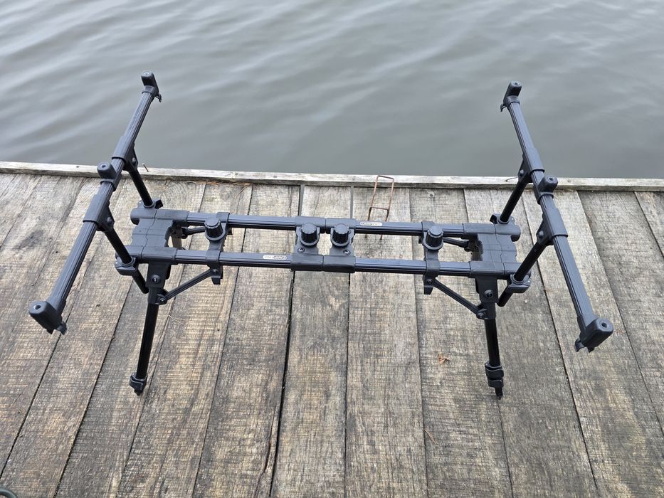 Род-под Carp Pro на 3 вудлища 123 DL