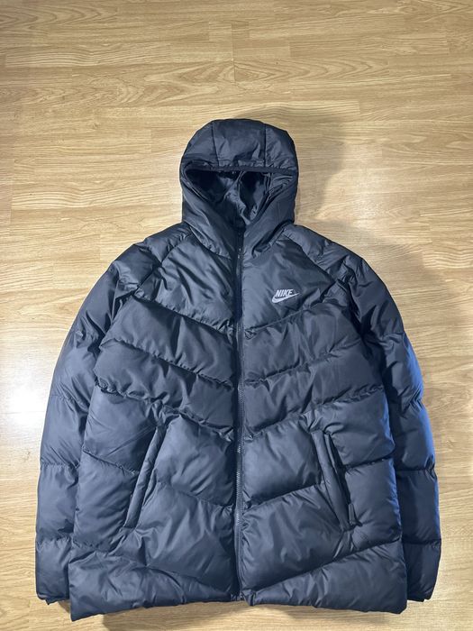 Курточка зимова nike