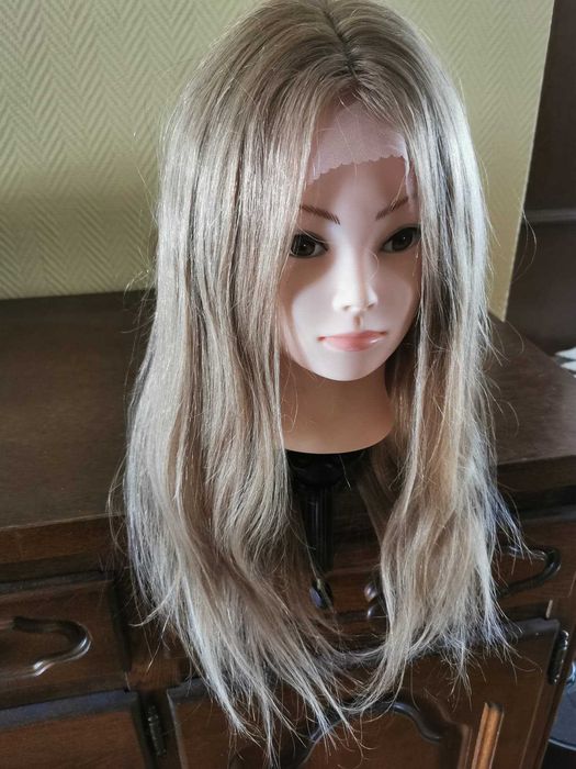 peruka z naturalnych włosów 50 cm pół lace front T blond nowa