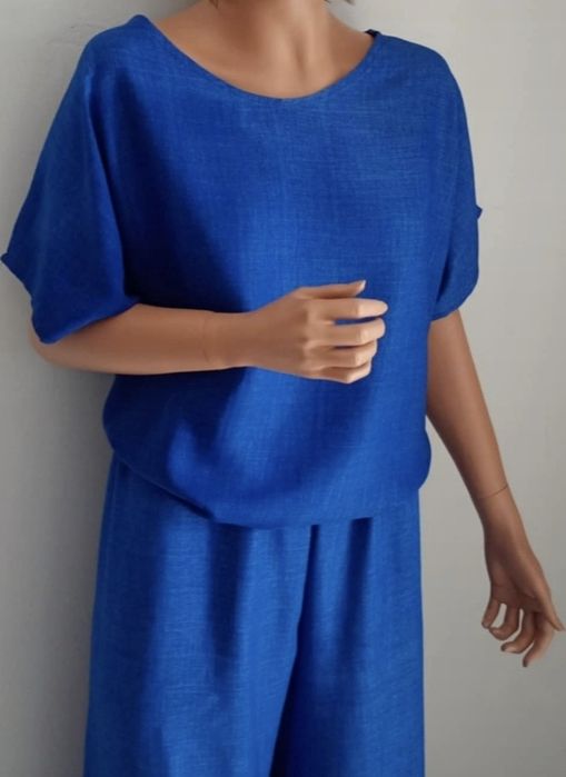 Komplet niebieski  spodnie +bluzka r.50