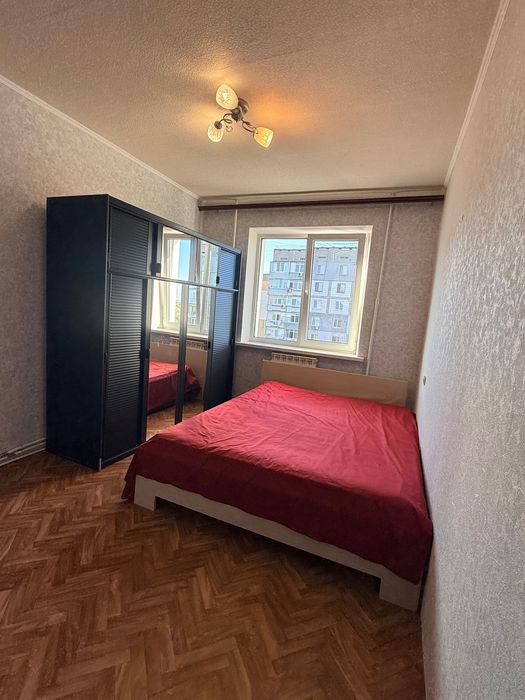 Здається в оренду 3 к квартира на Незалежності (Попова)