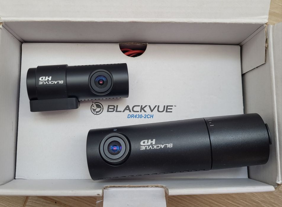 Продам відеореєстратор BLACKVUE DR 430-2CH