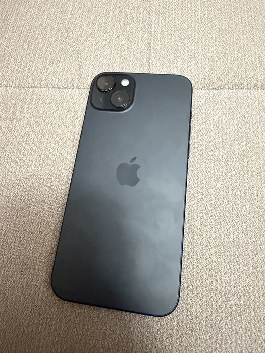 iPhone 15 Plus 6.7” 128GB, czarny + szklo antispy + case Spigen