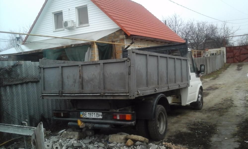 щебень,песок,чернозем,уголь,керамзит,,сыпец в мешках и насыпь