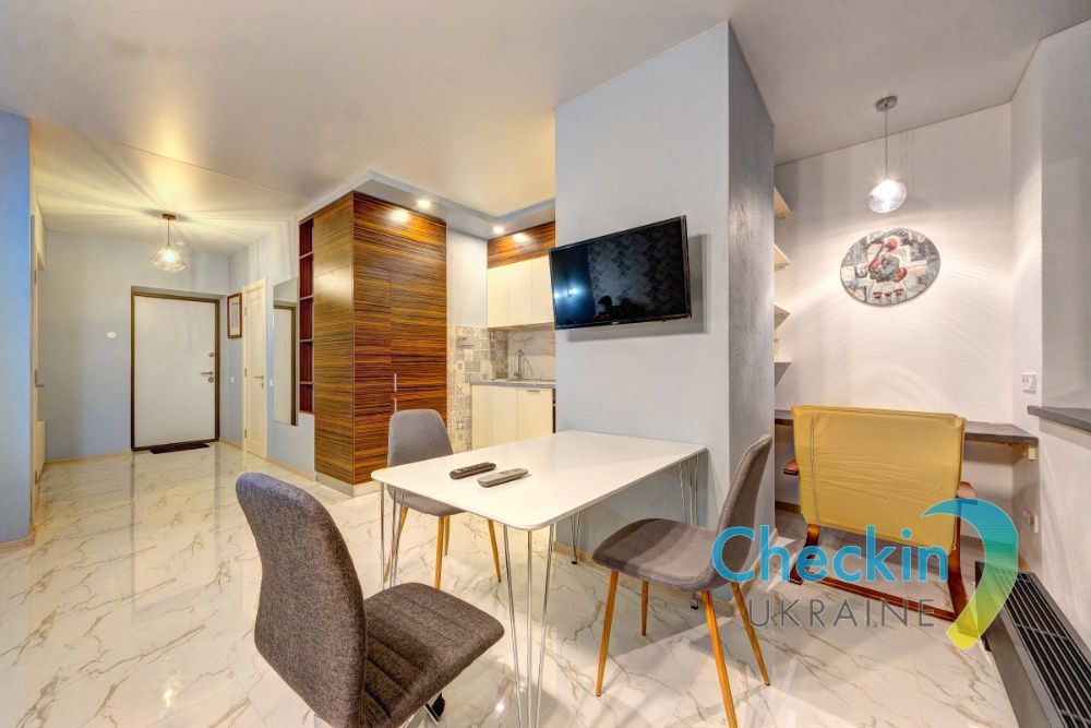 Посуточно 1к Голосеевский р-н ул. Рудницкого, 52 (Есть свет и вода!)