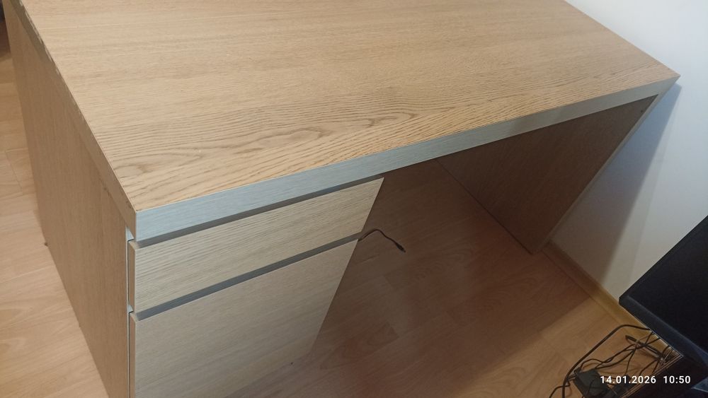 Biurko Ikea Malm 140 x 65 cm