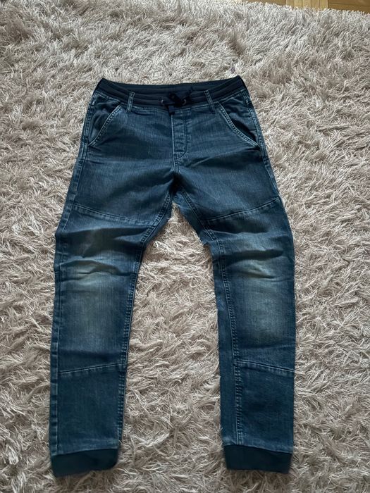 Spodnie jeansy chłopięce
