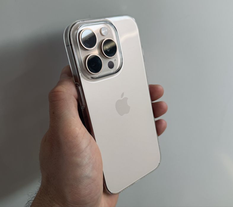 Ультратонкий чехол на iPhone 15 Pro Max, 16 Pro Max, 15, 17 Pro, прозрачный, не желтеет!