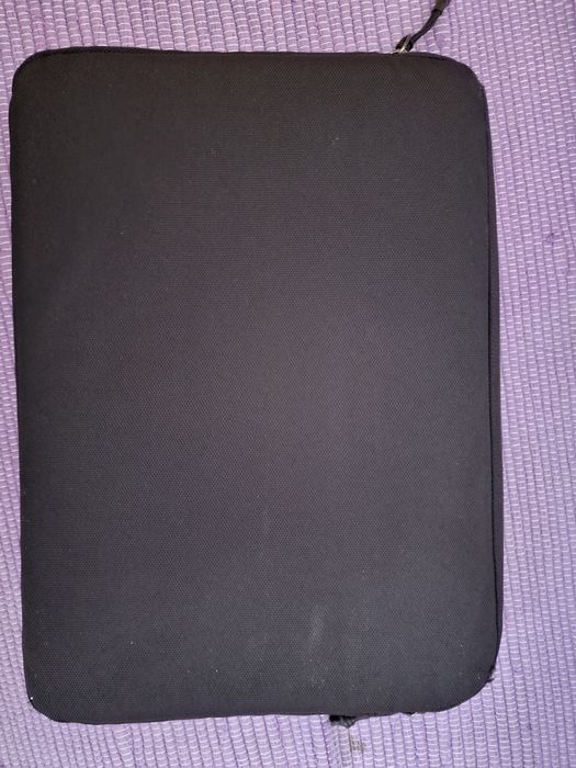 Case mala macbook 13" Thule