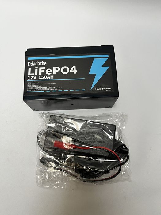Akumulator LiFePO4 12V 150Ah USB + gniazdo 12V z ładowarką