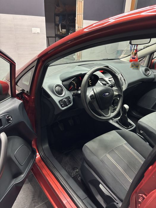 Pranie tapicerki samochodowej