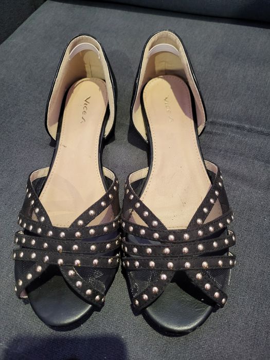 Buty letnie rozmiar 38 dwie pary