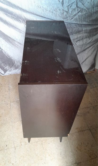 Rádio e giradiscos grundig