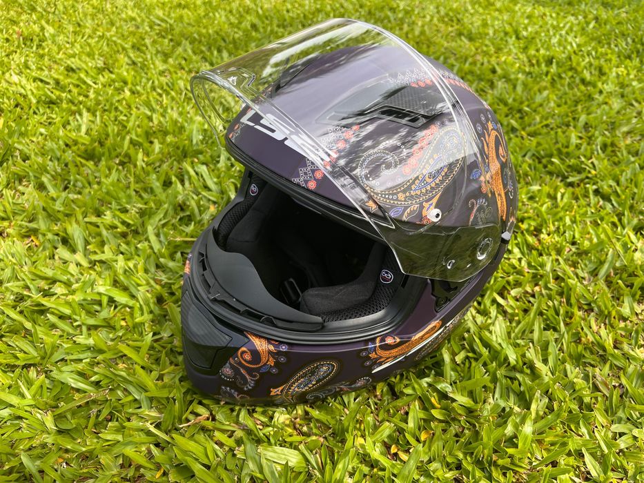 Capacete LS2 senhora