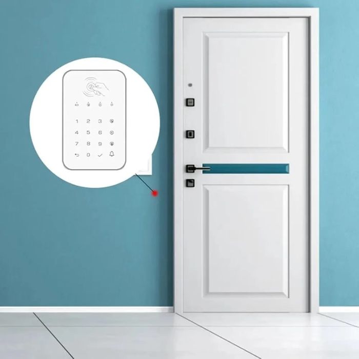 Fechadura com teclado sensível