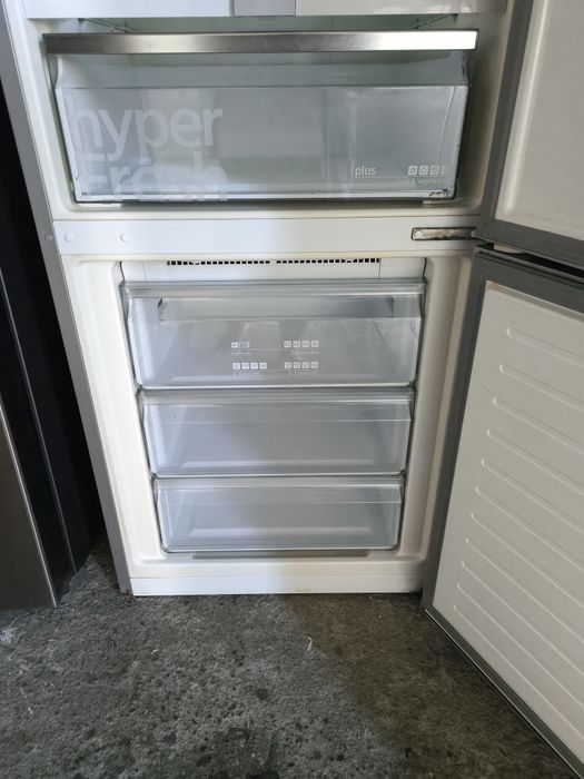 Sprzedam lodówką firmy Siemens. GWARANCJA. DOSTAWA.