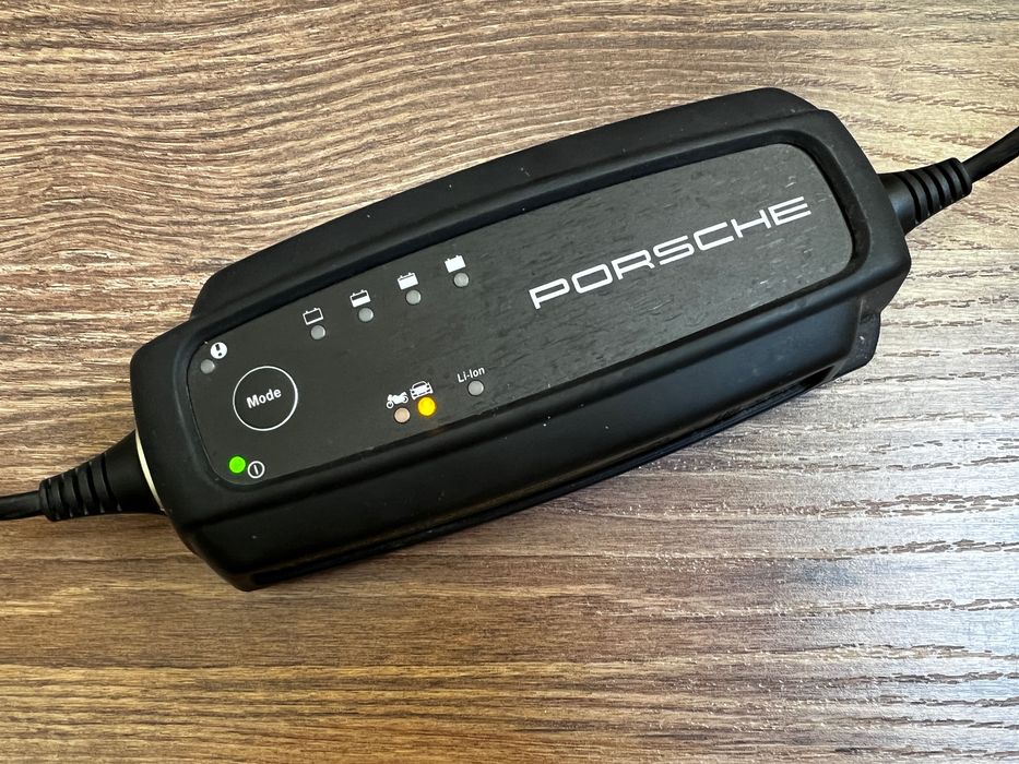Carregador Porsche Charge-o-mat Pro 5A