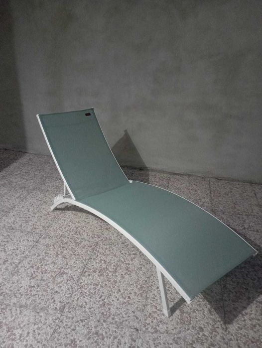 Espreguiçadeira (nova)