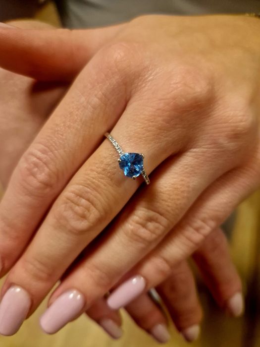 Magiczny z. Topazem I diamentami