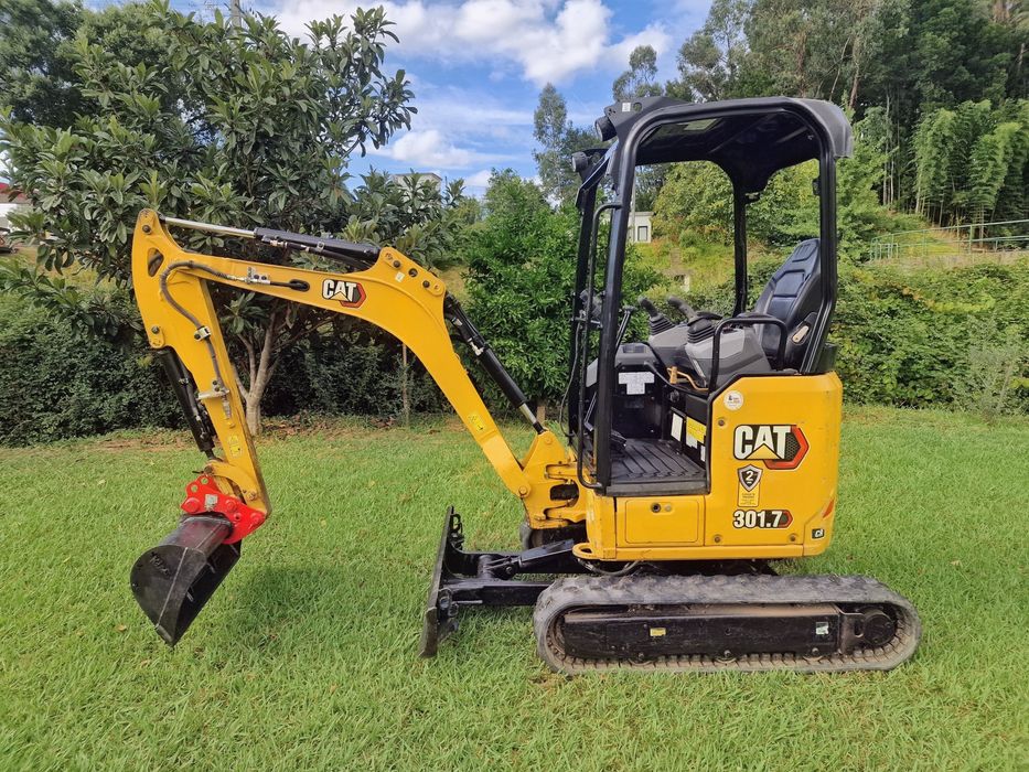 Mini escavadora cat 1.7 tn