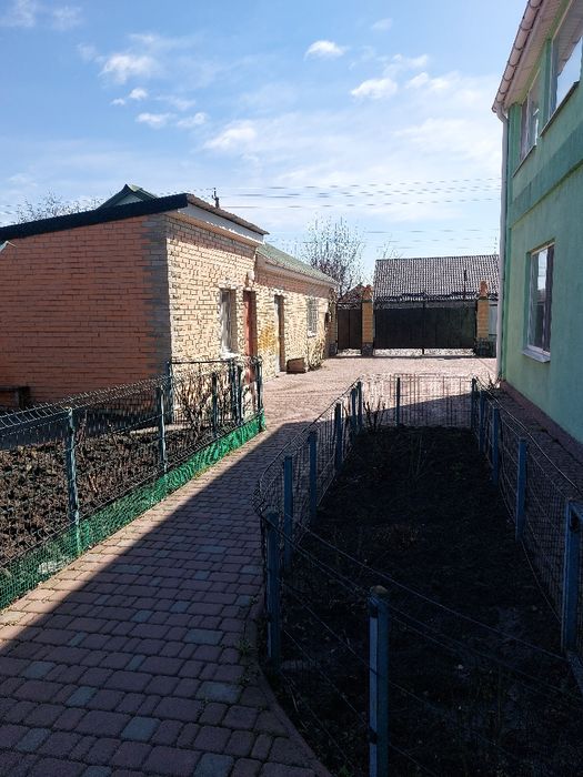 Продам дом новой постройки на Алексеевке