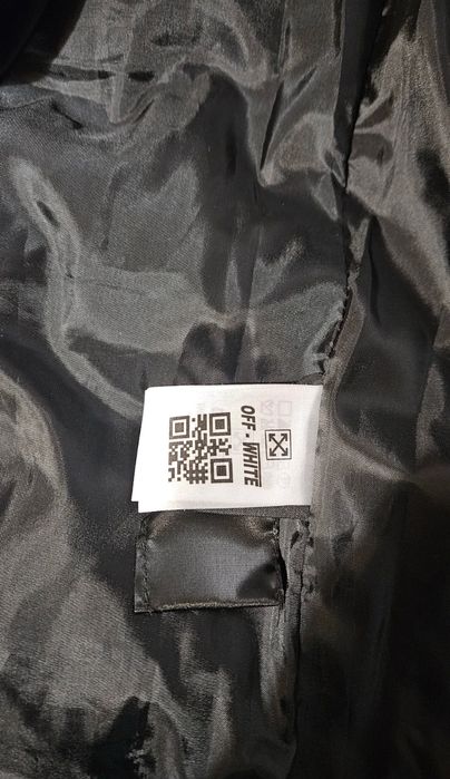 Bezrękawnik off white