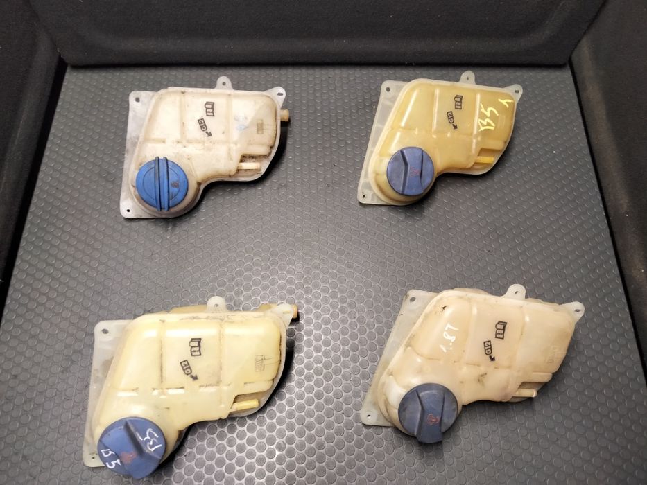 Розширительний бачок бачок антифризу Vw Passat B5