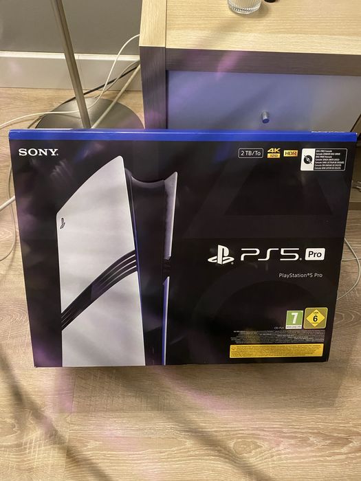 Playstation 5 Pro (Selada / Worten)