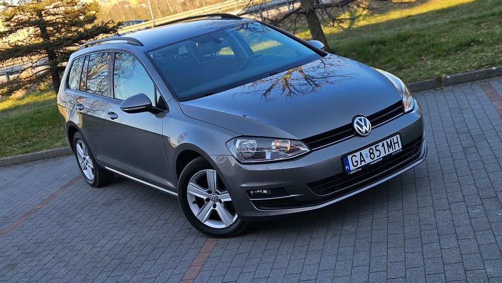 Volkswagen Golf Full Serwis /Alufelgi /Navigacja /2xPDC /Grzane Fotele /Tempomat