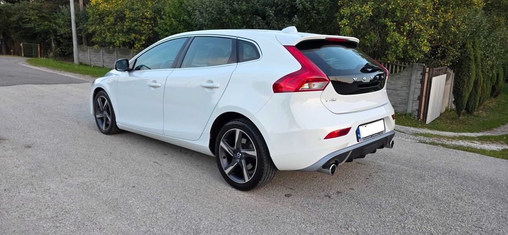 Volvo V40 D4 2.0D 190KM 2015r AUTOMAT