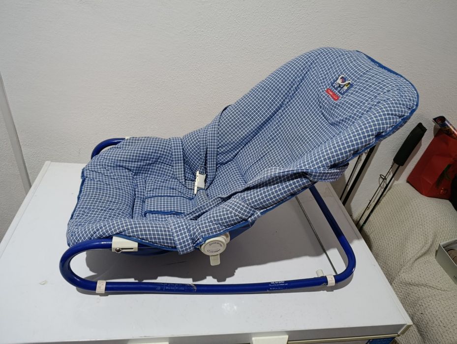 Vendo esperguicadeira de bebe em bom estado