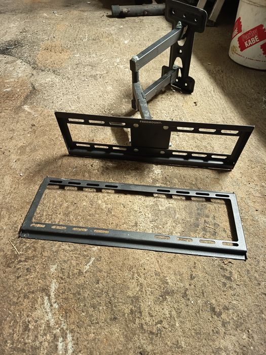 Uchwyt do telewizora