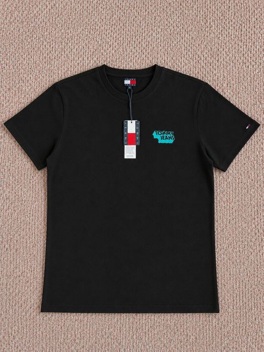 Tommy Jeans T-shirt meski czarny z logo