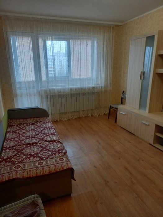 Продам 2кім Метро Палац Спорту.
