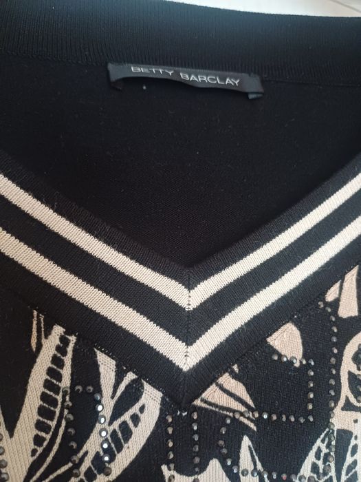 Piękny,jesienny sweterek Betty Barclay r. XL