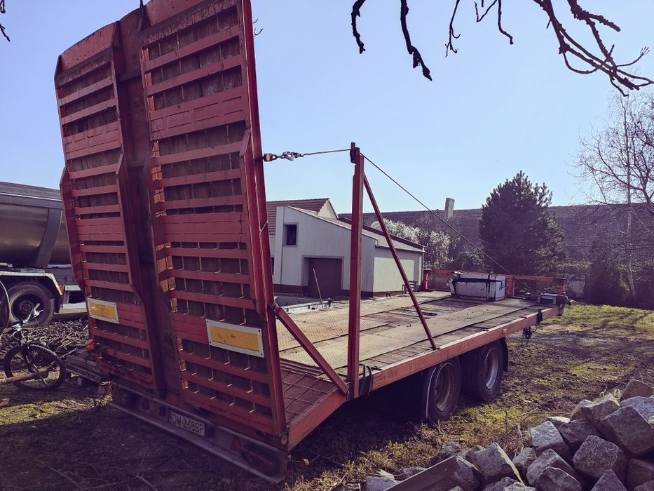 Przyczepa niskopodwoziowa PACTON