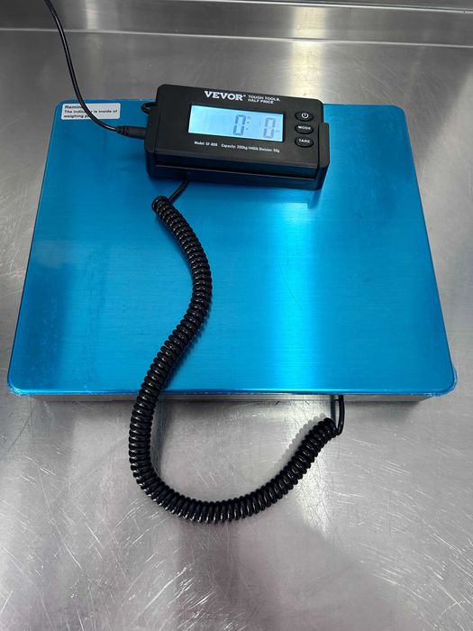 Balança Digital para Encomendas e Expedição em ABS, Capacidade de Carga de 150 g a 200 kg