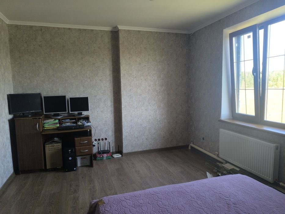 Продам дом в селе Вiльне (Свердловка) 60000