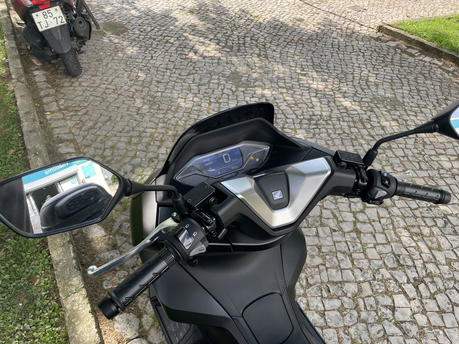 Honda pcx 2026.