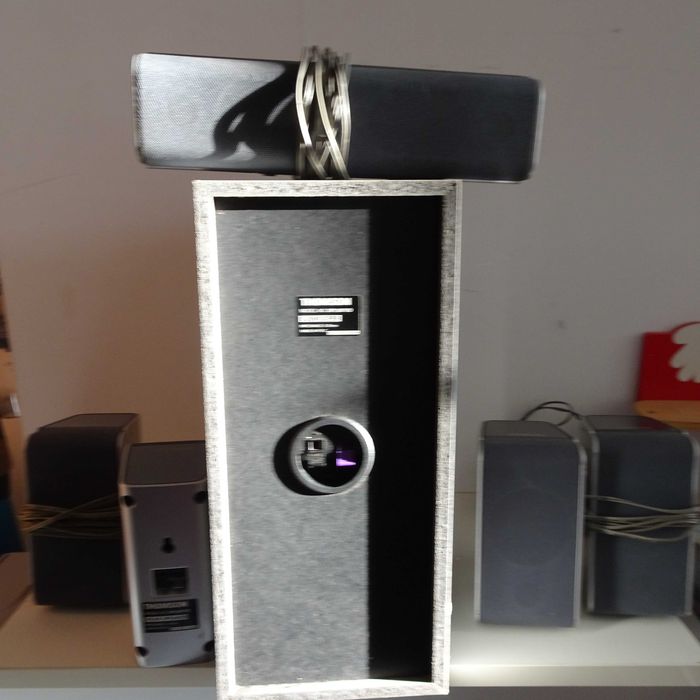 Subwoofer, głośniki Thomson do kina domowego model DPL907VD