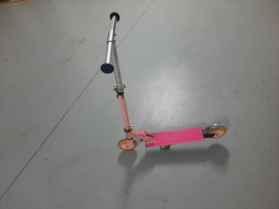 Trotinete de menina em aluminio