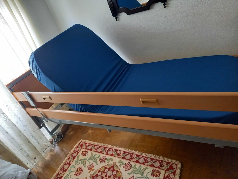Cama articulada elétrica