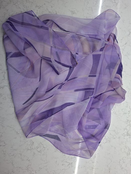 Delikatny szal wiosenny