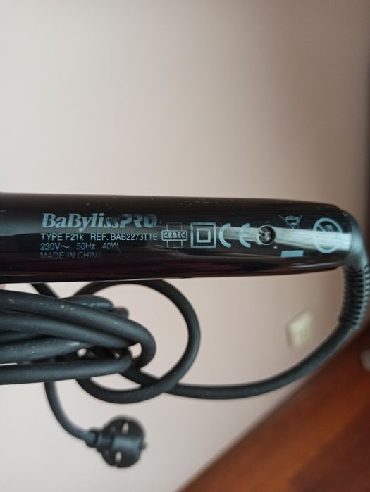 професійна плойка BaByliss PRO серії Titanium Tourmaline.