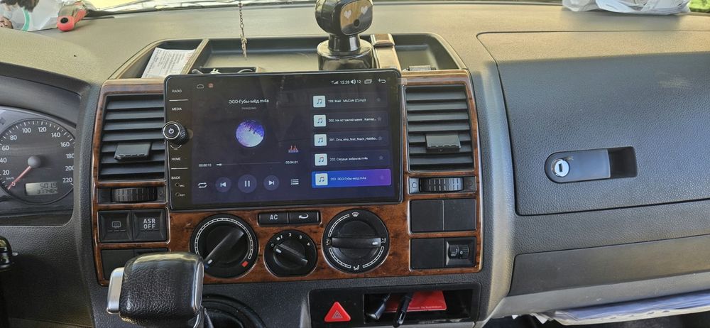Магнітола VW Passat B5 T5 В5 Т5 Golf 4 Sharan Polo Bora Superb Octavia