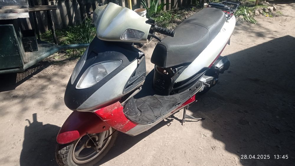 Продам скутер Viper Storm 50