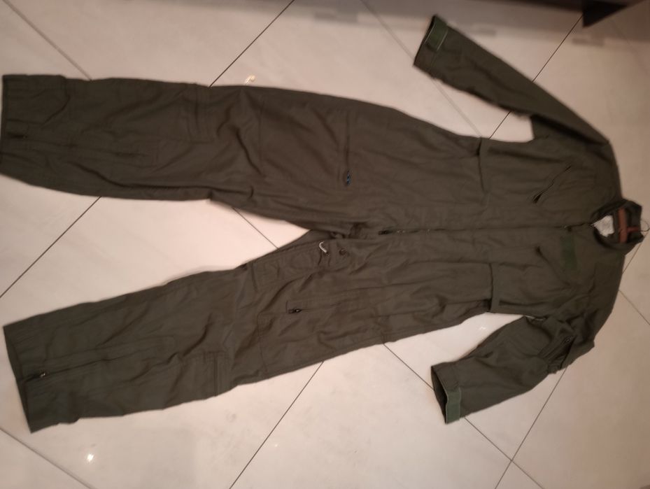 Orginalne kombinezony lotnicze air force USA.