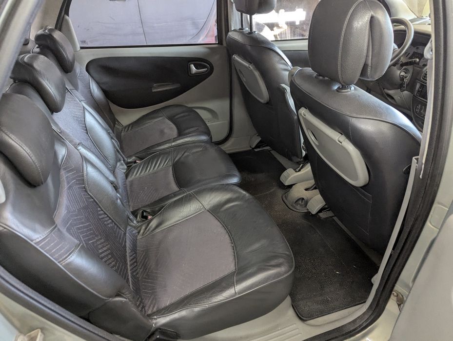 RENAULT MEGANE SCENIC 2002 VIN VF1JA130226877981 фото оголошення 5 з 8